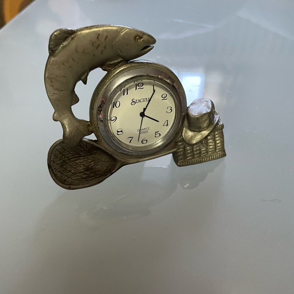 Seagull small pewter clock - Picture 1 of 2